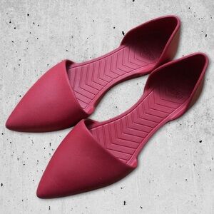Native Audrey flats (red)